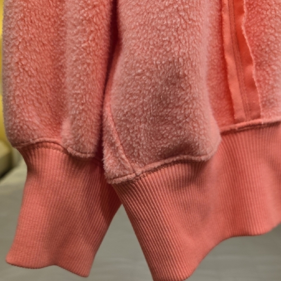 American Eagle Outfitters Coral Crew Neck Sweater - Picture 6 of 15